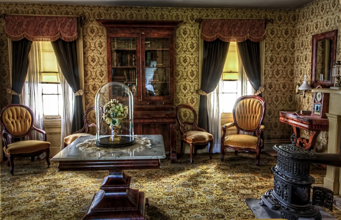 living-room-victorian-historic-vintage-40504